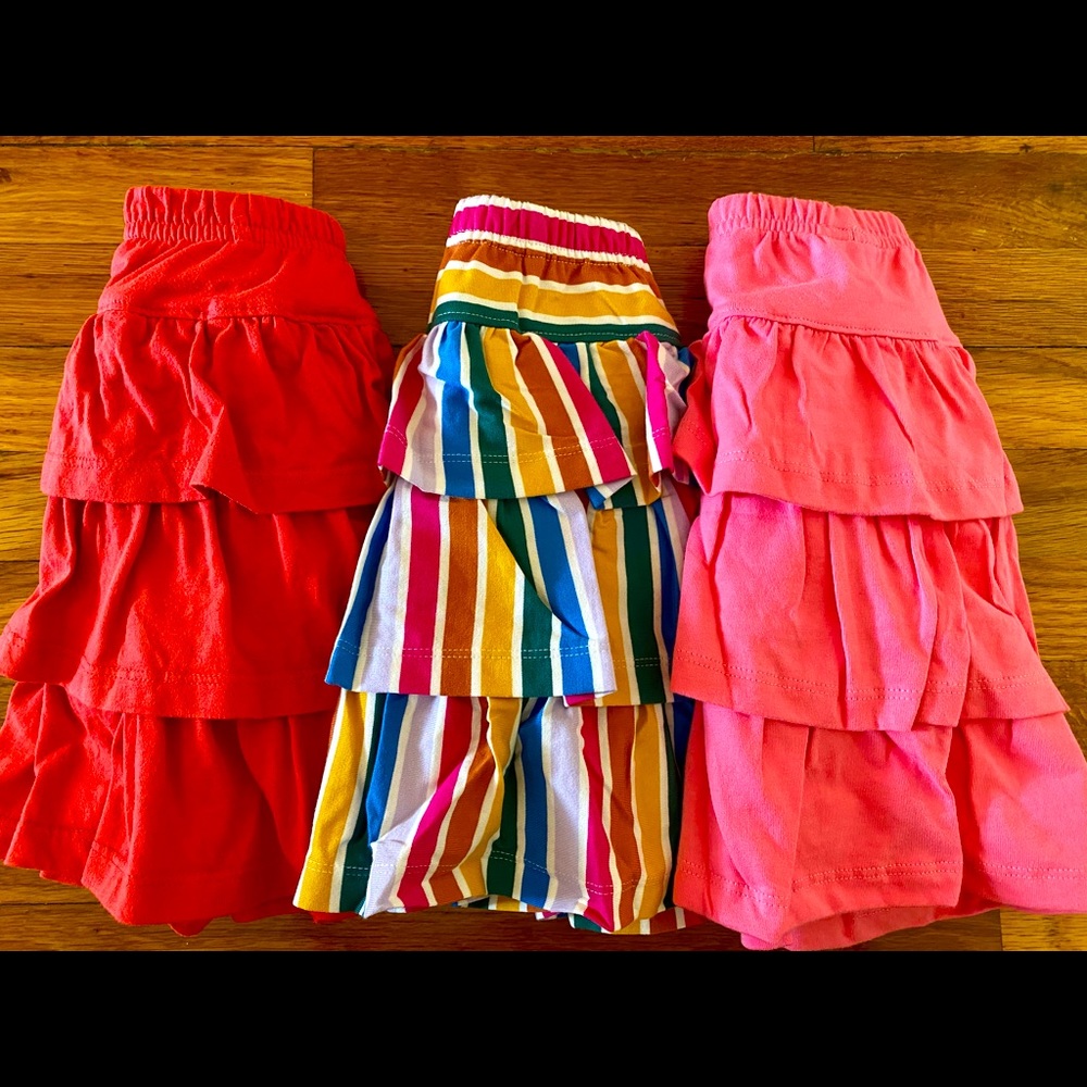 3 pair bundle skort, attached tumble short. Cotton